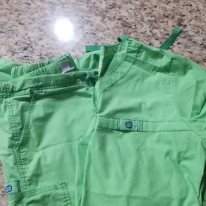 WonderWink Wonder Flex Scrub set